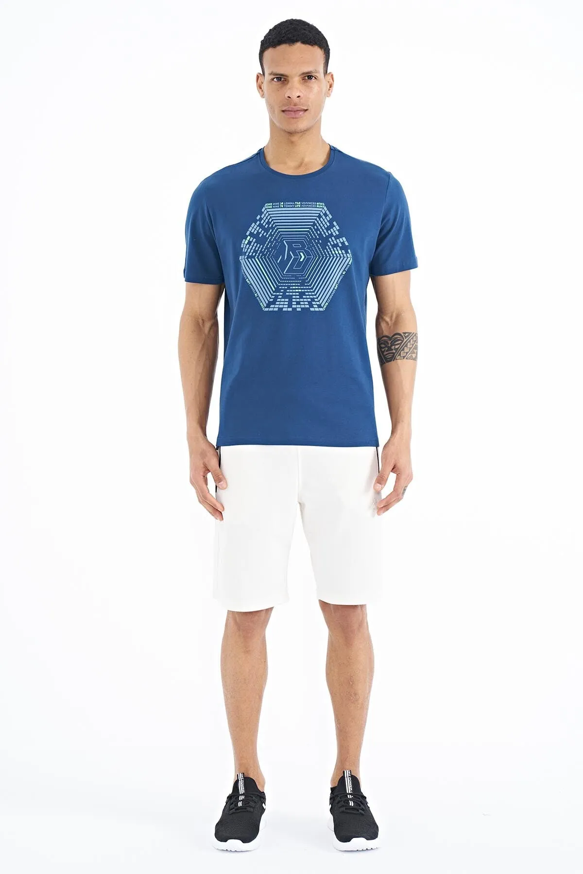desen baskili standart kalip erkek t-shirt - 88231