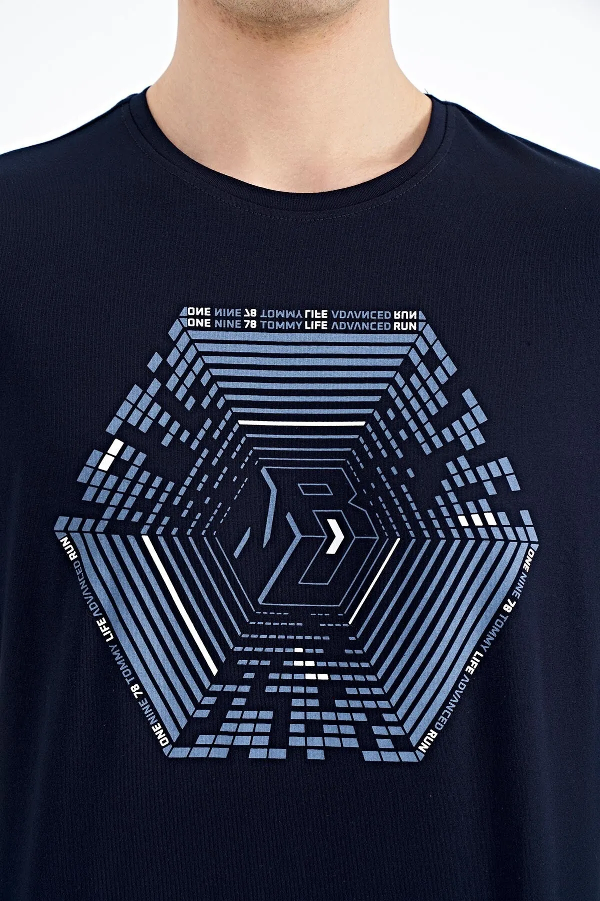 desen baskili standart kalip erkek t-shirt - 88231