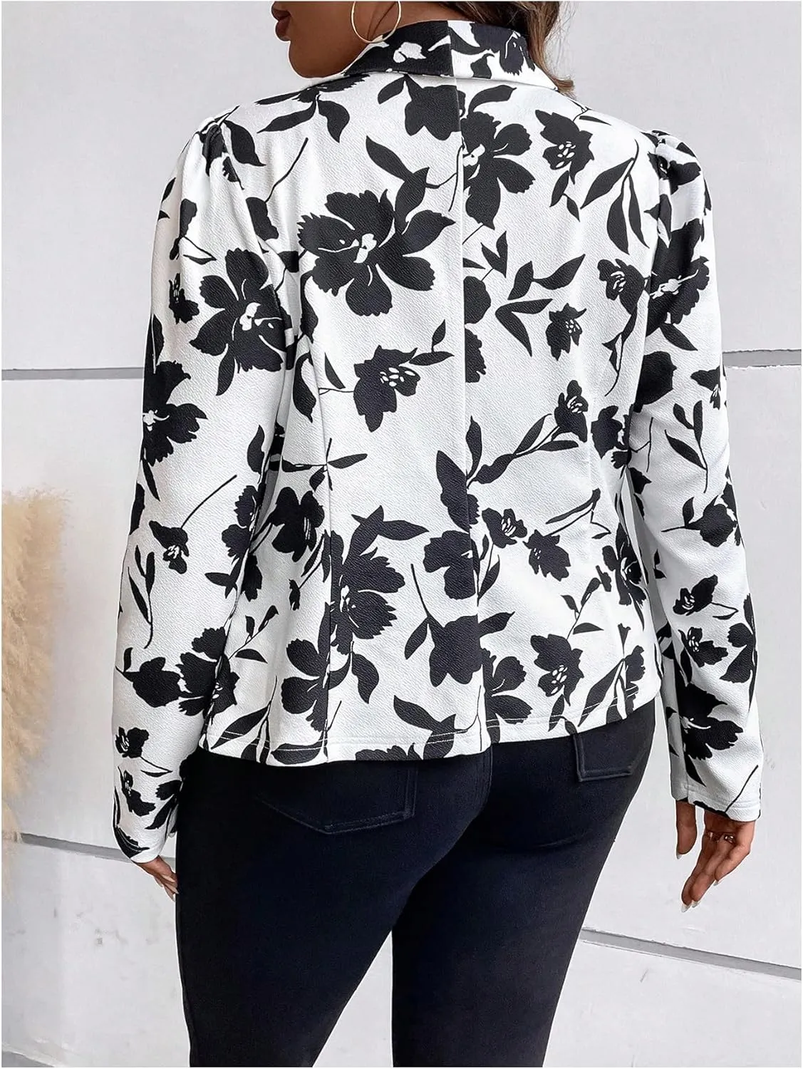 WDIRARA Women's Plus Size Floral Print Blazer Shawl Collar Open Front Long Sleeve Jacket